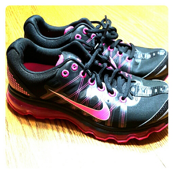 Nike Womens Air Max