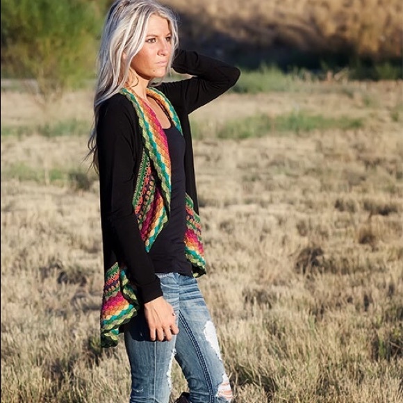 Black colorful sweater - Picture 1 of 1