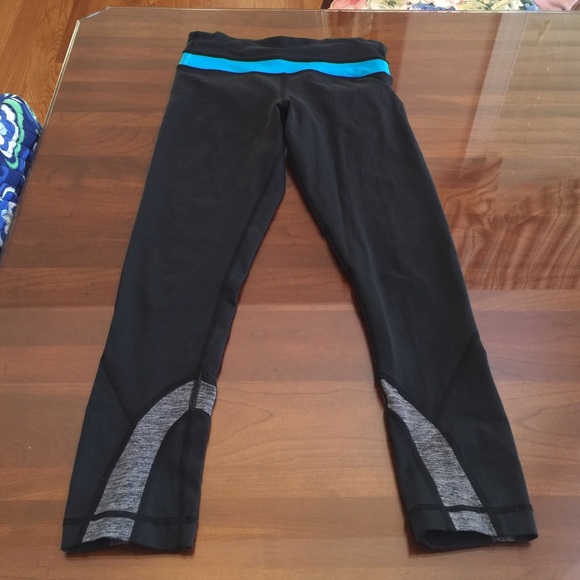 Lululemon run inspire crops