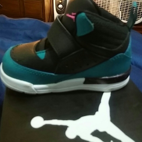 Jordan flight 97 only worn once - Picture 3 of 4