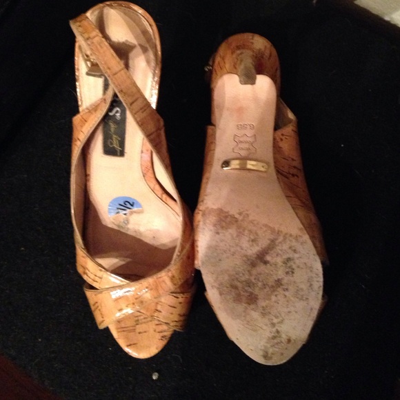 A.B.S by Allen Schwartz Cork Heels - Picture 4 of 4