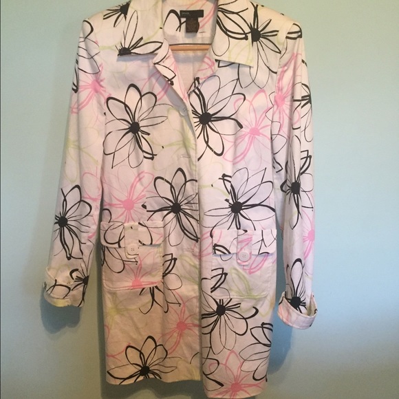 TRENCH COAT