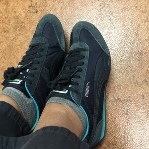 Puma charcoal gray sneakers size 7 1/2