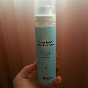 Brand new, Mama mio Bust & Neck cream