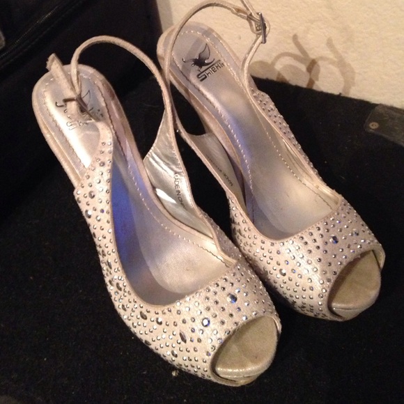 Sheikh Silver Studded Open Toe Heel