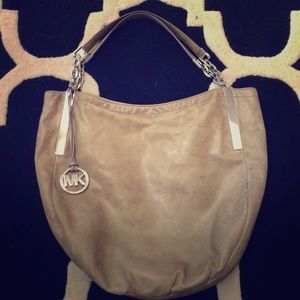 Micheal Kors bag