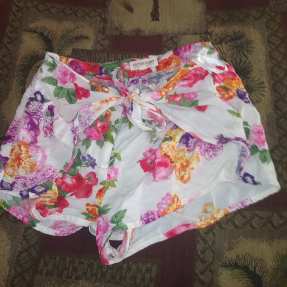 floral tie shorts!