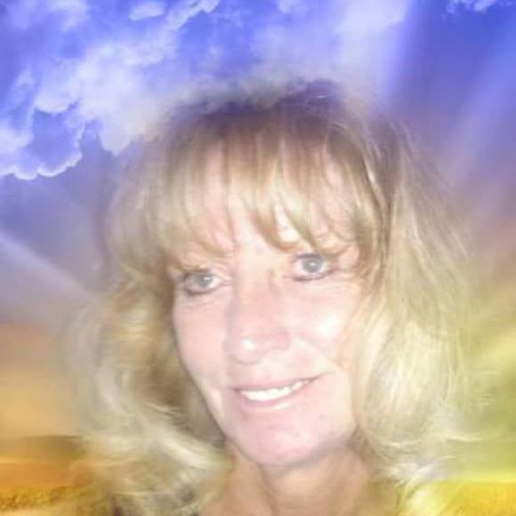 Meet your Posher, Linda - Picture 1 of 1