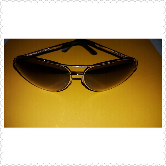 Tom Ford Sunglasses - Picture 3 of 4