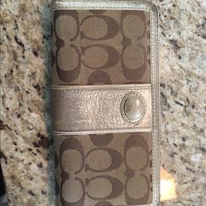 Coach zip wallet