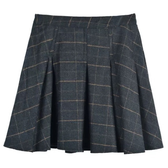 plaid skirt