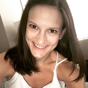 Meet your Posher, Cara