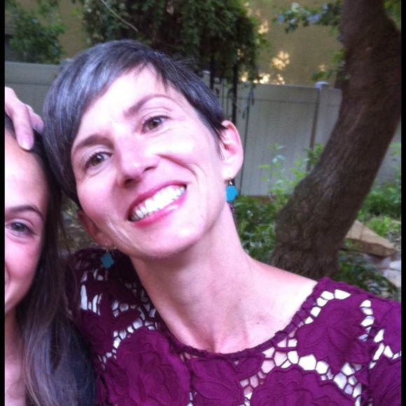 Meet your Posher, Kristy - Picture 1 of 1