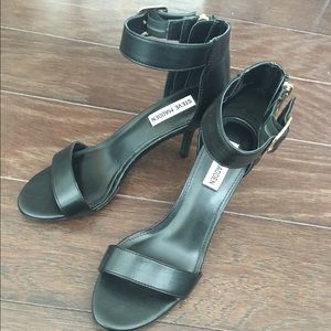 Brand New Steve Madden Briella