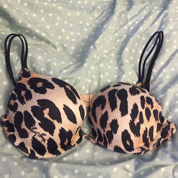 Victoria's Secret Very Sexy Push-Up Bra 36B