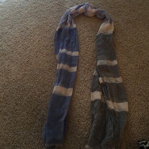 Never worn scarf
