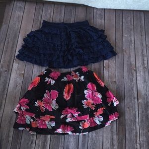 Bundle of 2 skirts