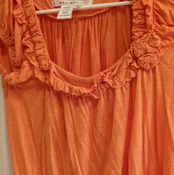 Top - Picture 2 of 3