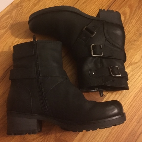 Black booties worn once