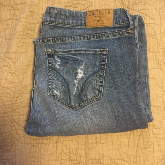 Light wash distressed skinny jeans