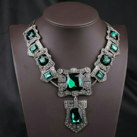 Vintage Accessories - 👑👑 Vintage beautiful necklace 👑👑