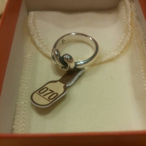 🚫SOLD🚫 James Avery Heart Knot Ring sz 7 - Picture 3 of 4