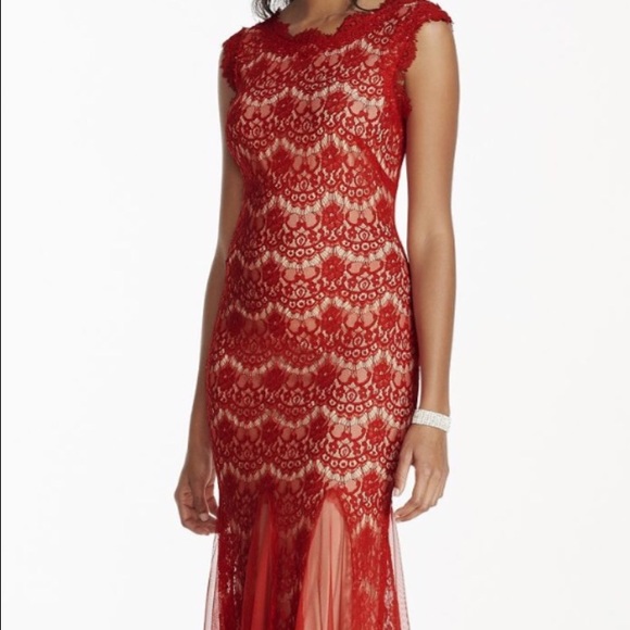 Betsy & Adam Dresses & Skirts - Stunning formal red dress