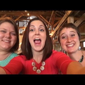 Meet your Posher, Hannah