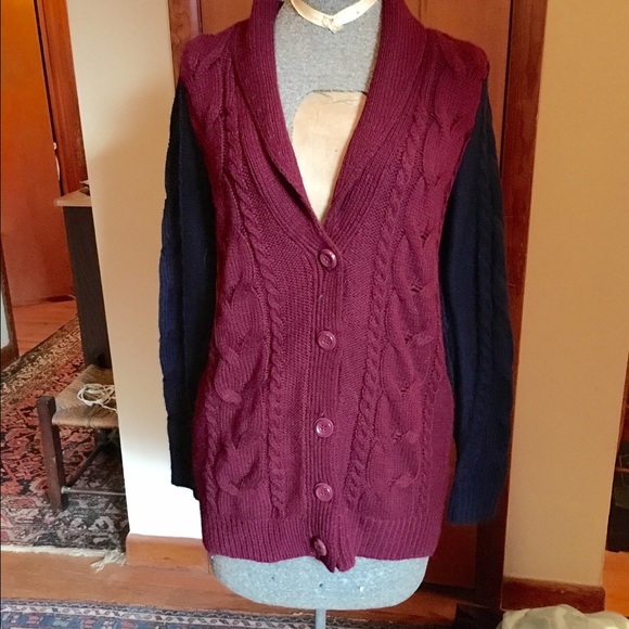 Cable knit cardigan NWT - Picture 3 of 3