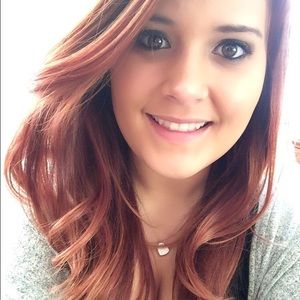 Meet your Posher, Bobbi