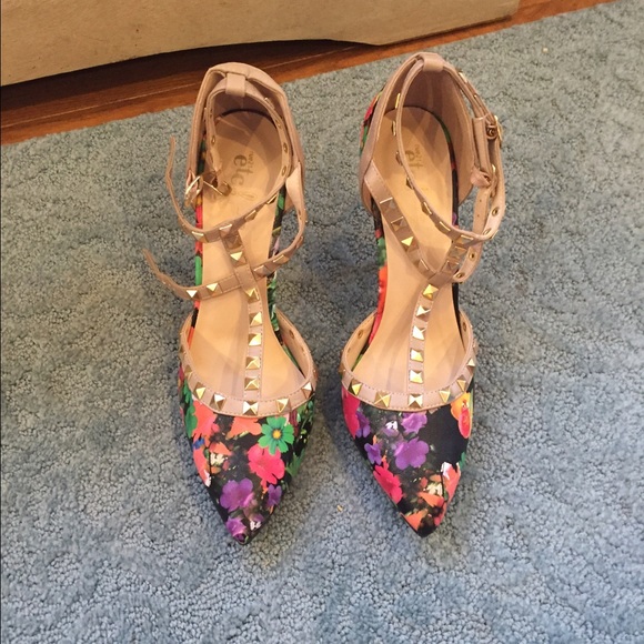 Studded pumps