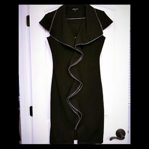 Zipper detail dress