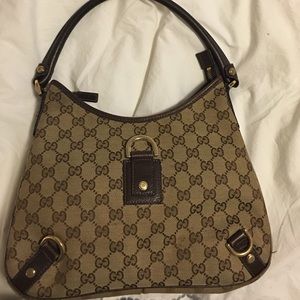 Authentic Gucci Bag mint condition