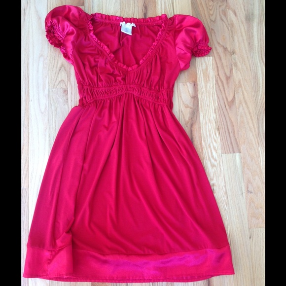 Super cute nwot red dress small