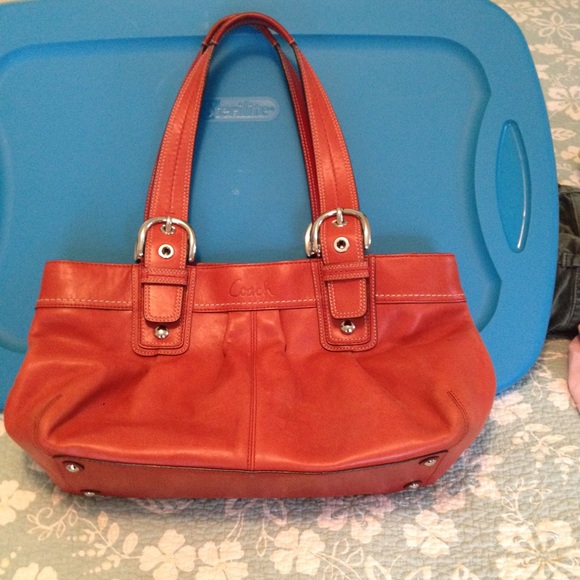 Coach bag. New in excellent condition. Used once.