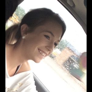 Meet your Posher, Katelin