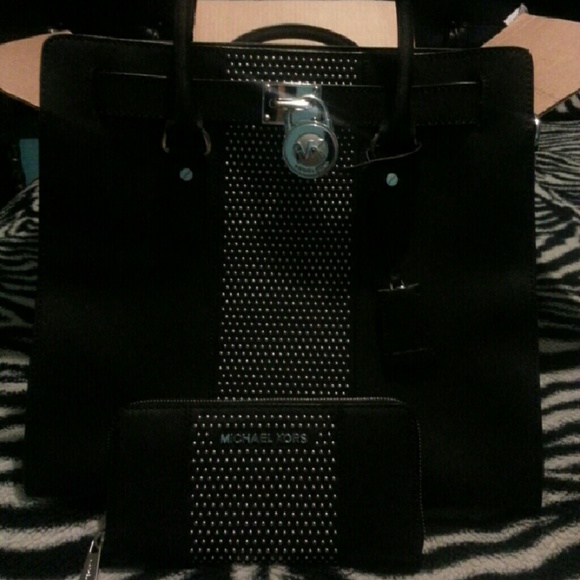 🎀 TRADE WITH SARAHM756 🎀