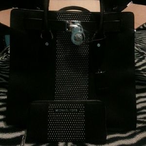 🎀 TRADE WITH SARAHM756 🎀