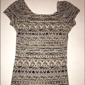 Dope/cool pattern t shirt! Open back