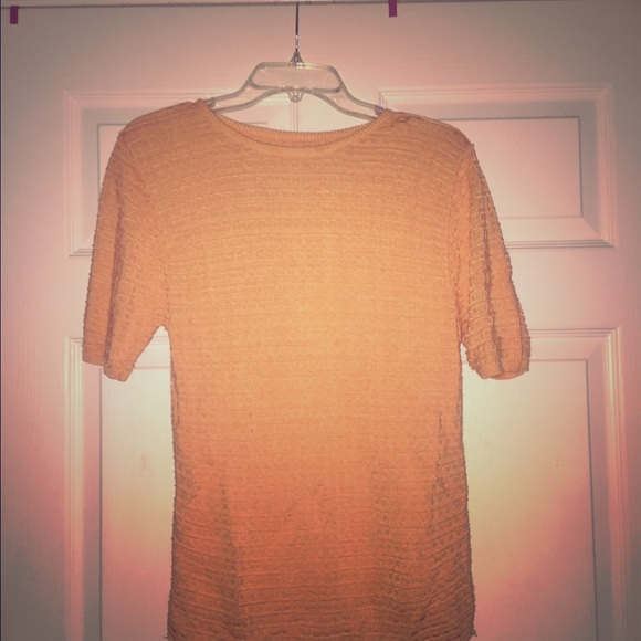 Old fashion orange tee
