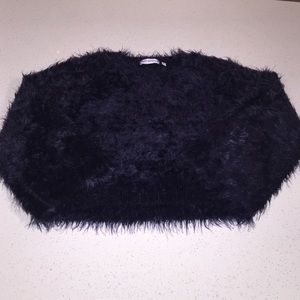 525 America navy fuzzy crop sweater Sz medium