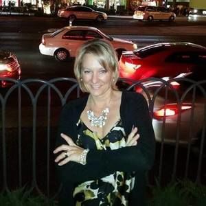 Meet your Posher, Alicia