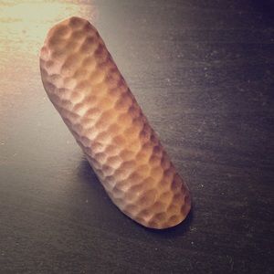 soixante neuf knuckle ring