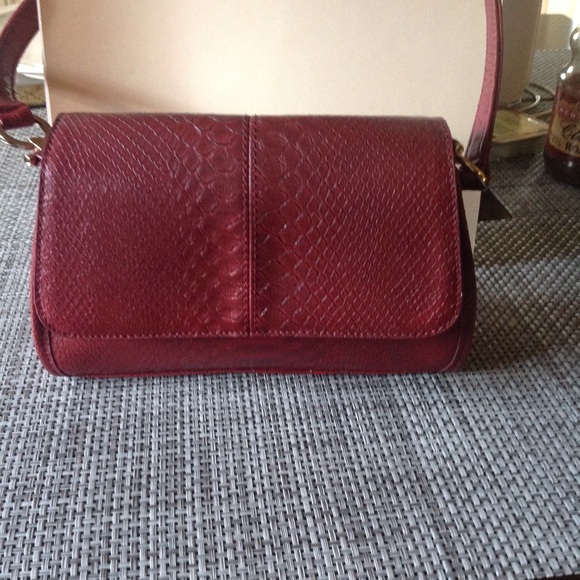 Liz Claiborne Handbags - Liz Claiborne