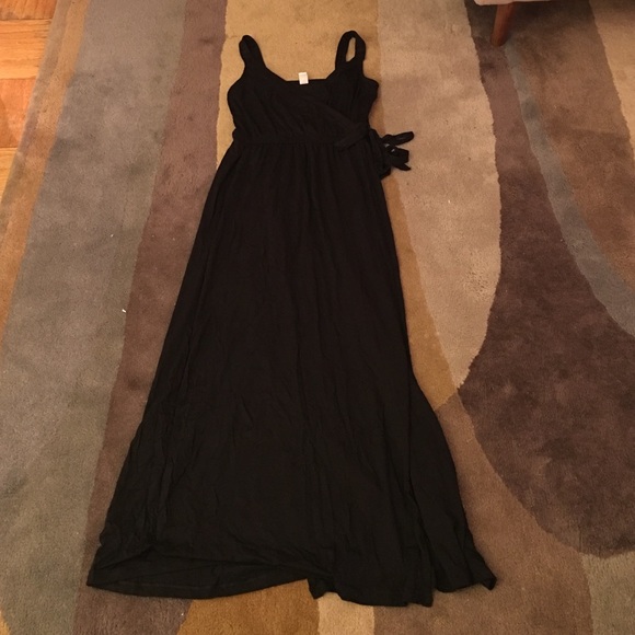 Black maxi dress