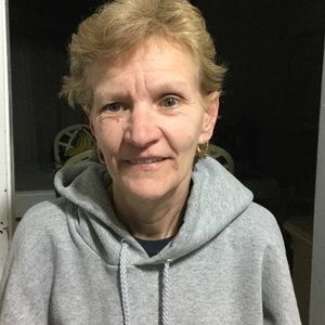 Meet your Posher, Regina