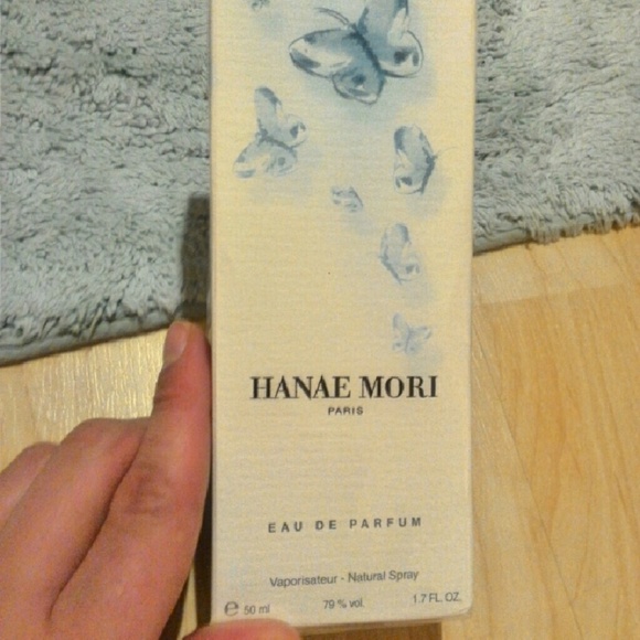 Hanae Mori 1.7 oz perfume - Picture 1 of 2