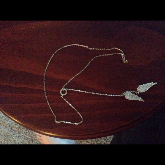 Victoria's Secret necklace