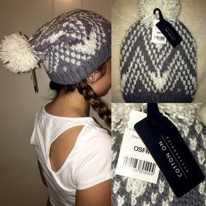 BRAND NEW! NWT Beanie