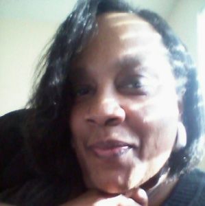 Meet your Posher, Evette